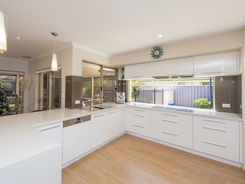 70 Beasley Road, Leeming WA 6149