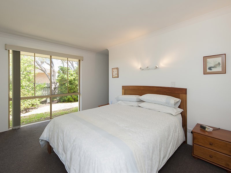 7 Upson Court, Leeming WA 6149