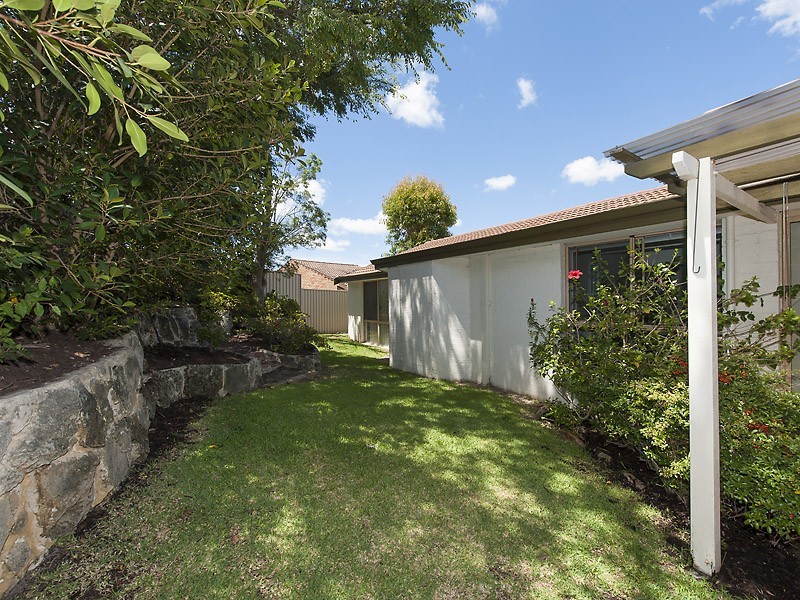 7 Upson Court, Leeming WA 6149