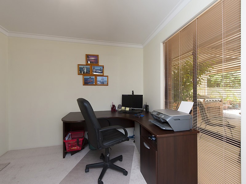 92 Aulberry Parade, Leeming WA 6149