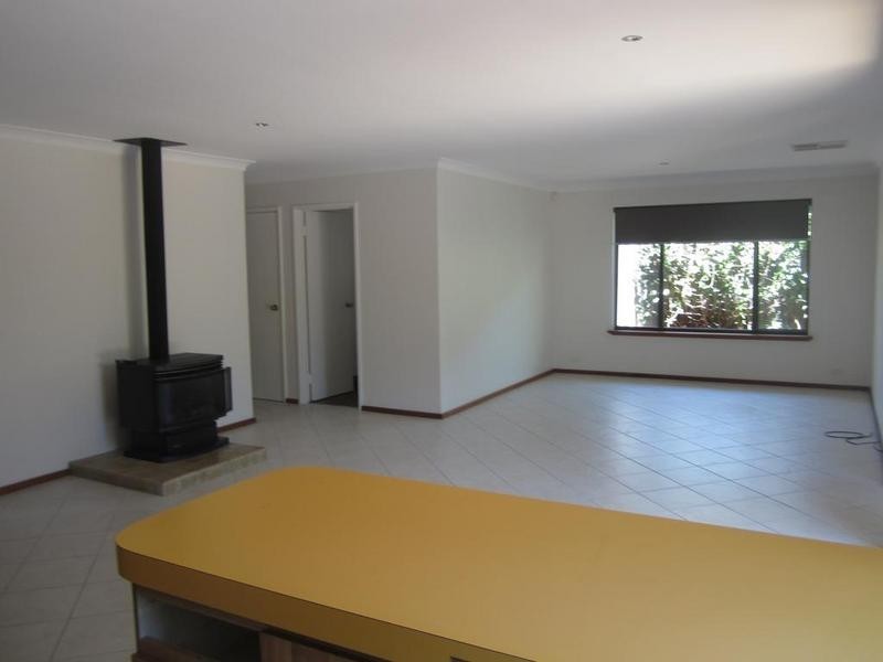 11 Pearson Crescent, Bull Creek WA 6149