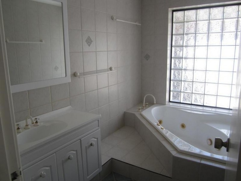 11 Pearson Crescent, Bull Creek WA 6149