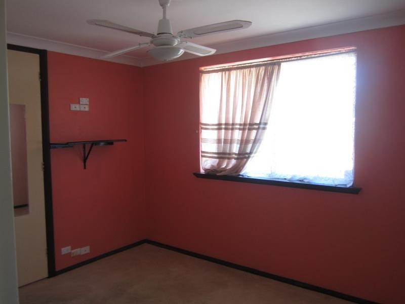 4 Irwin Street, Leeming WA 6149