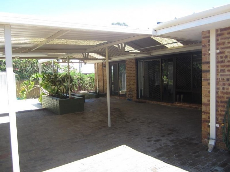 4 Irwin Street, Leeming WA 6149