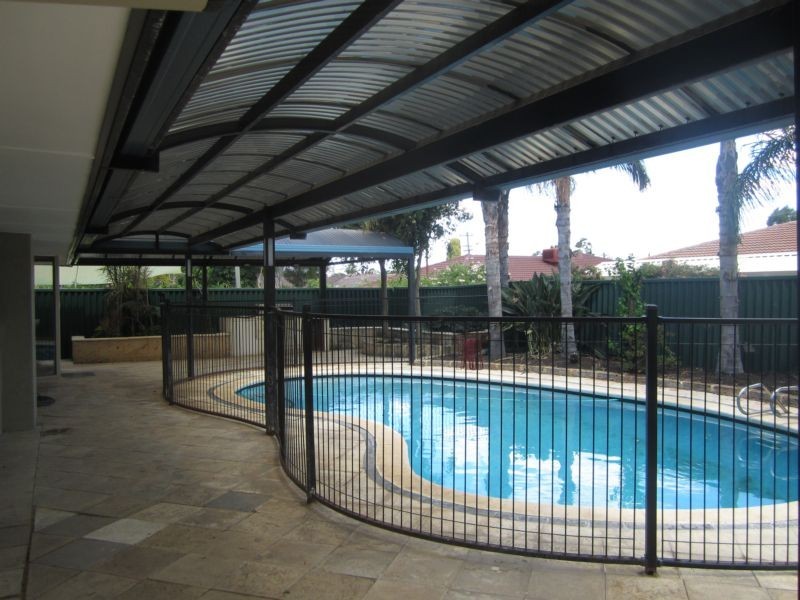 16 Rockett Way, Bull Creek WA 6149