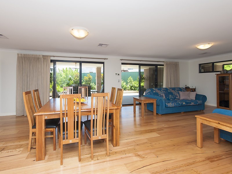 4 Fisher Place, Bull Creek WA 6149