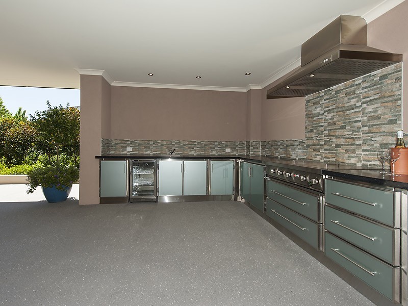 4 Fisher Place, Bull Creek WA 6149
