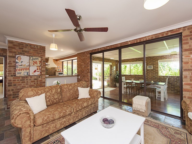 7 Bolt Place, Bull Creek WA 6149