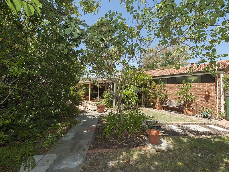 7 Bolt Place, Bull Creek WA 6149