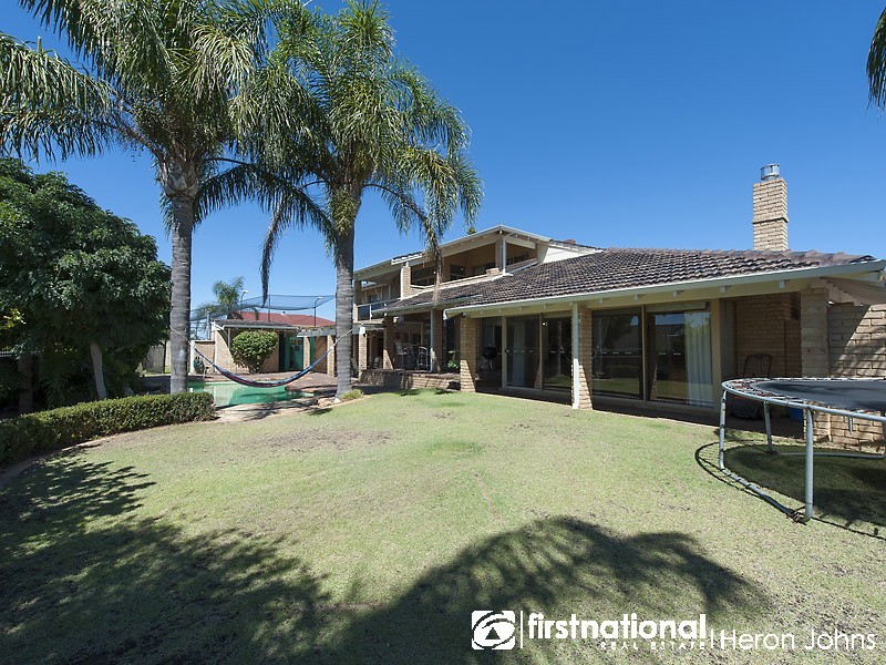 18 Sellars Way, Bull Creek WA 6149