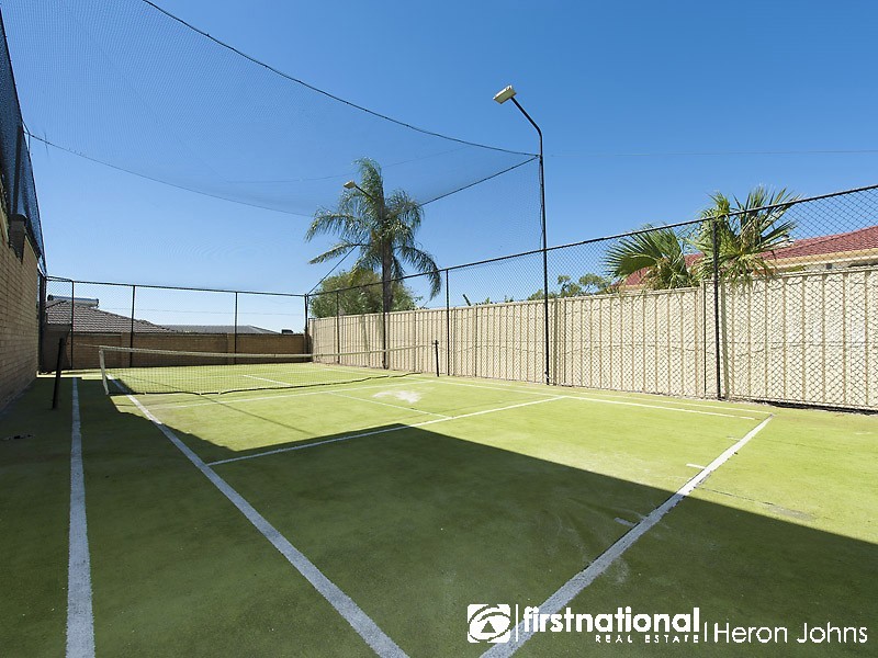 18 Sellars Way, Bull Creek WA 6149