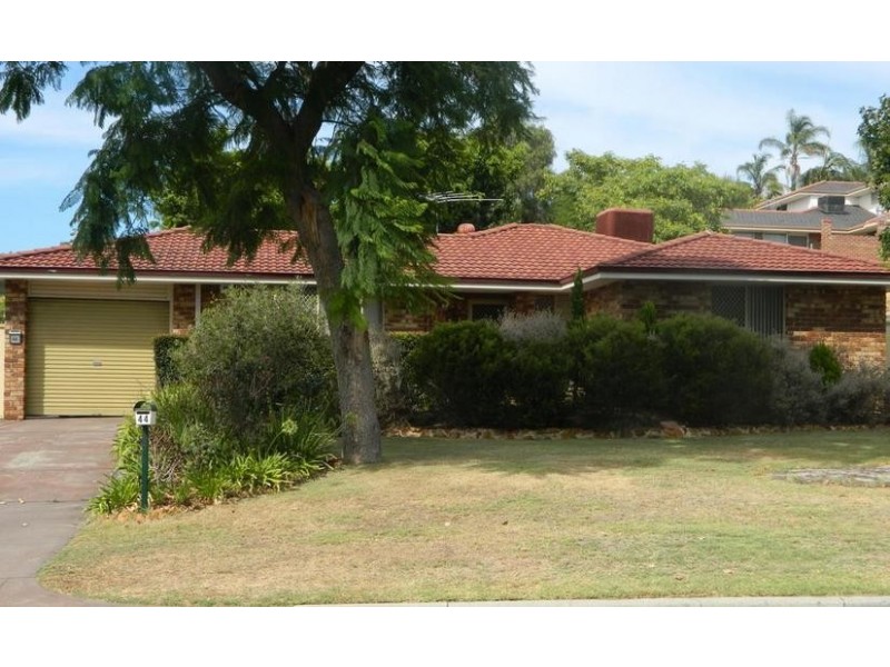 44 Hillock Circle, Leeming WA 6149