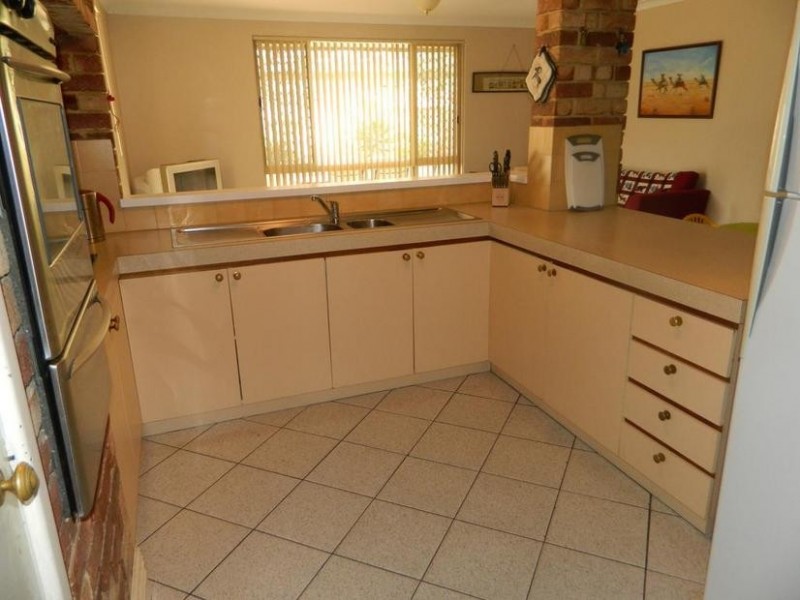 44 Hillock Circle, Leeming WA 6149