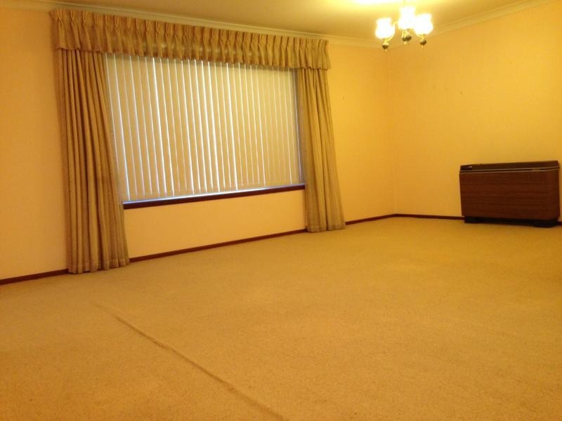 21 Ewing Avenue, Bull Creek WA 6149