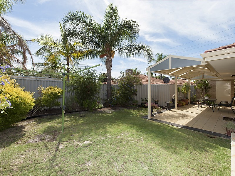 1 Chartwell Place, Leeming WA 6149