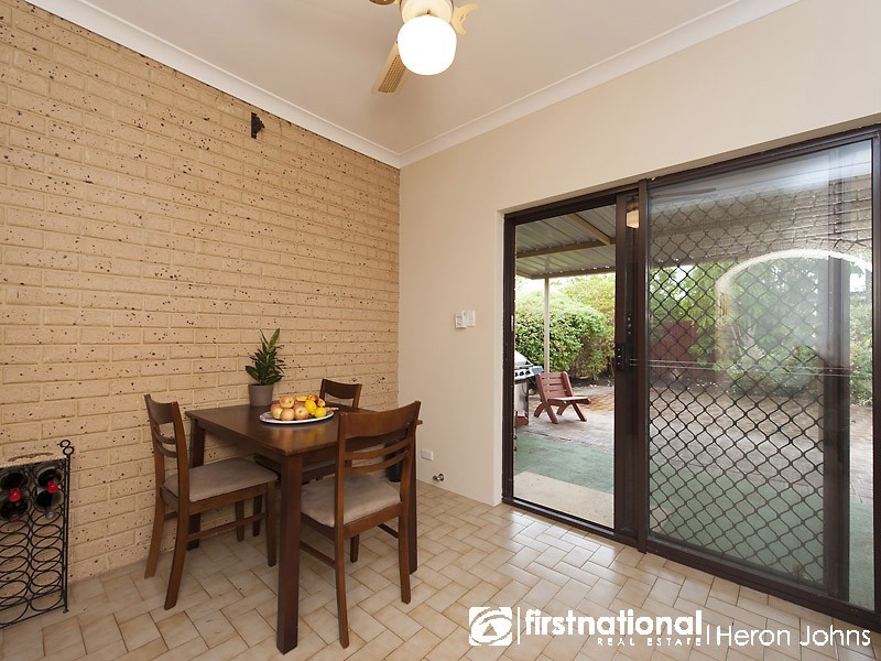 23B Nicholson Loop, Bateman WA 6150