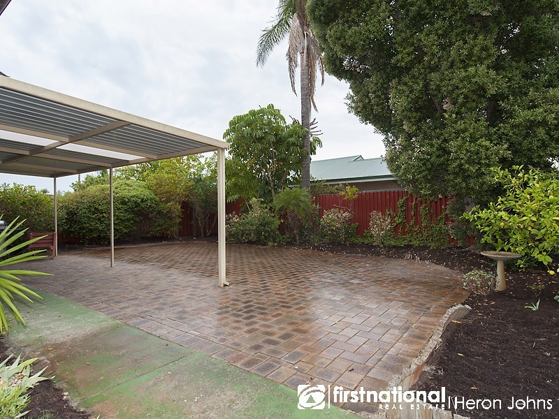 23B Nicholson Loop, Bateman WA 6150
