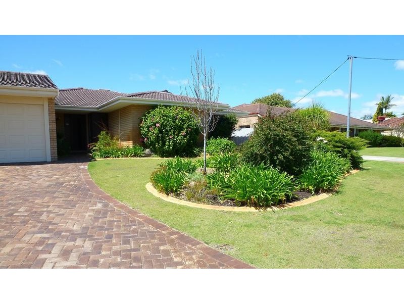 4 Poole Place, Bateman WA 6150