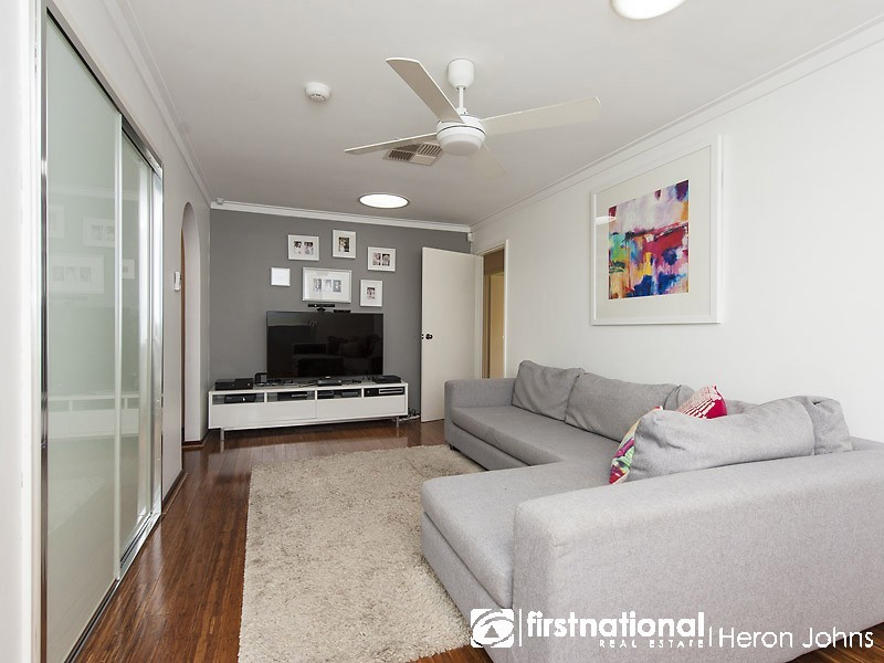 2 Tully Court, Bull Creek WA 6149