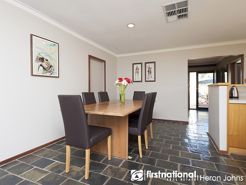 5 Parry Avenue, Bateman WA 6150