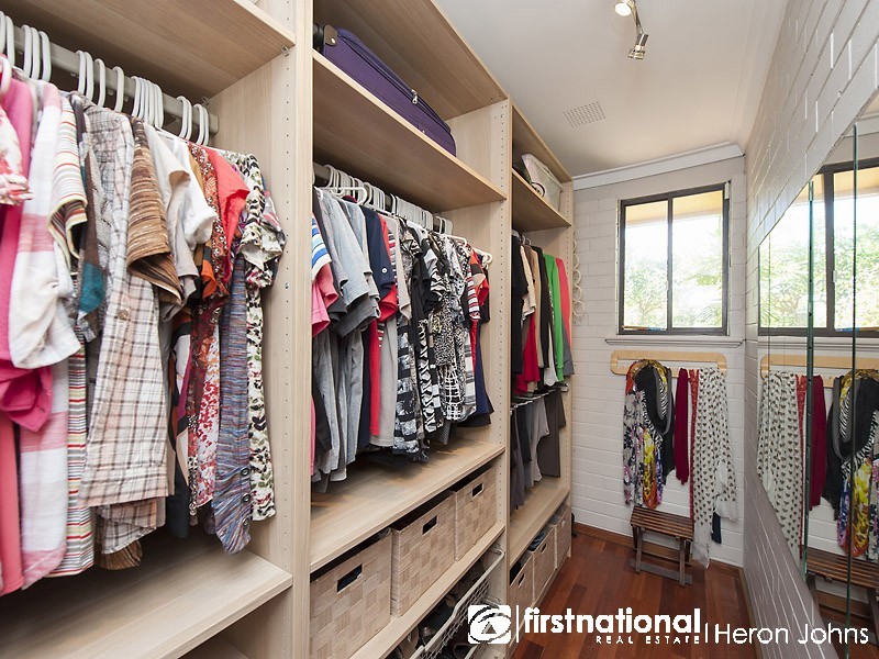 5 Parry Avenue, Bateman WA 6150