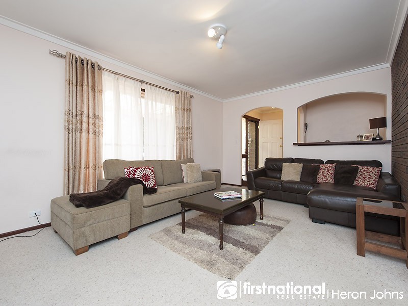 124 Darley Circle, Bull Creek WA 6149