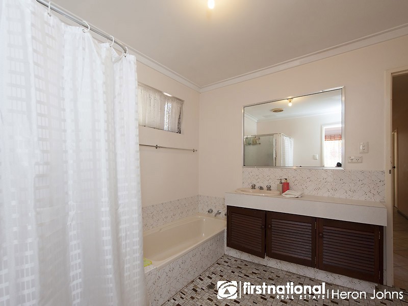 124 Darley Circle, Bull Creek WA 6149