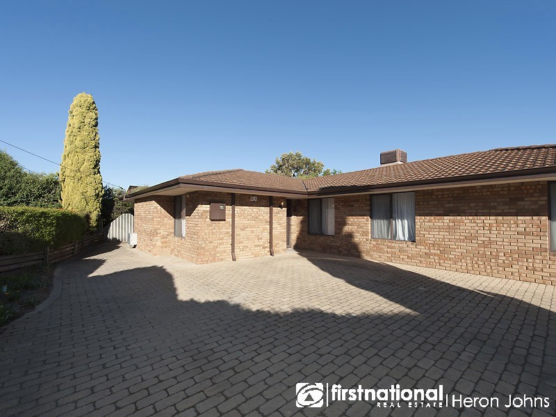 2 Burren Gate, Willetton WA 6155