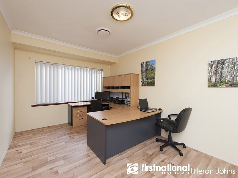 6 Kingston Place, Kardinya WA 6163