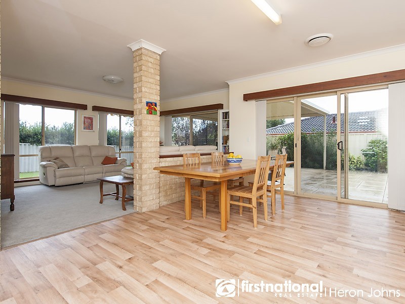 6 Kingston Place, Kardinya WA 6163