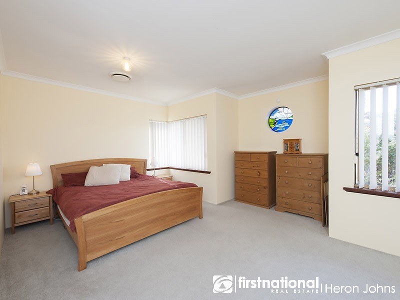 6 Kingston Place, Kardinya WA 6163