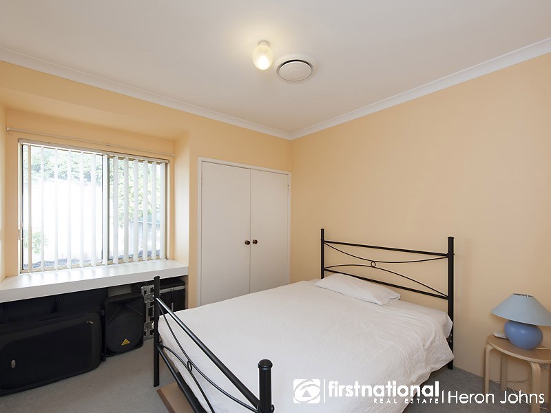 6 Kingston Place, Kardinya WA 6163