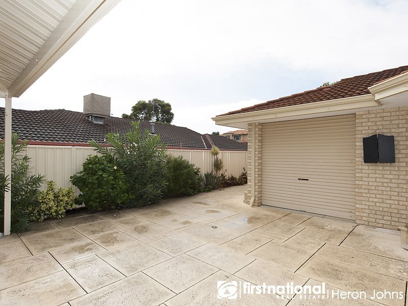 6 Kingston Place, Kardinya WA 6163