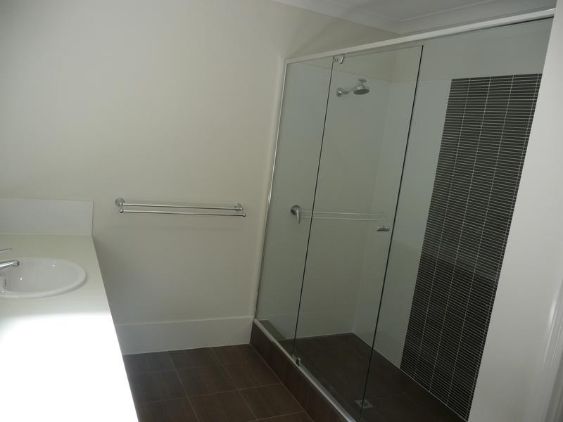 145 Rossiter Avenue, Piara Waters WA 6112