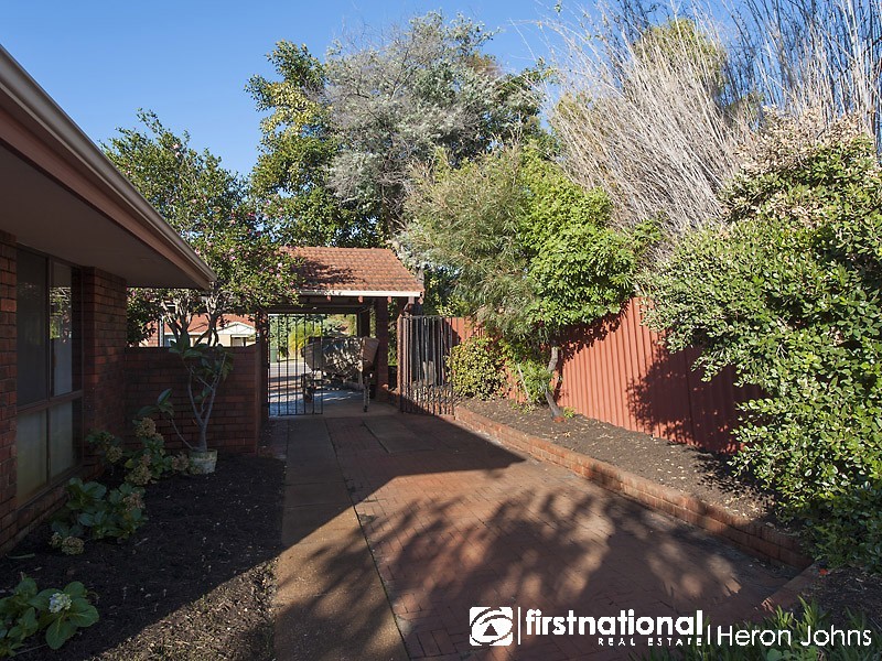 57 Wheatley Drive, Bull Creek WA 6149