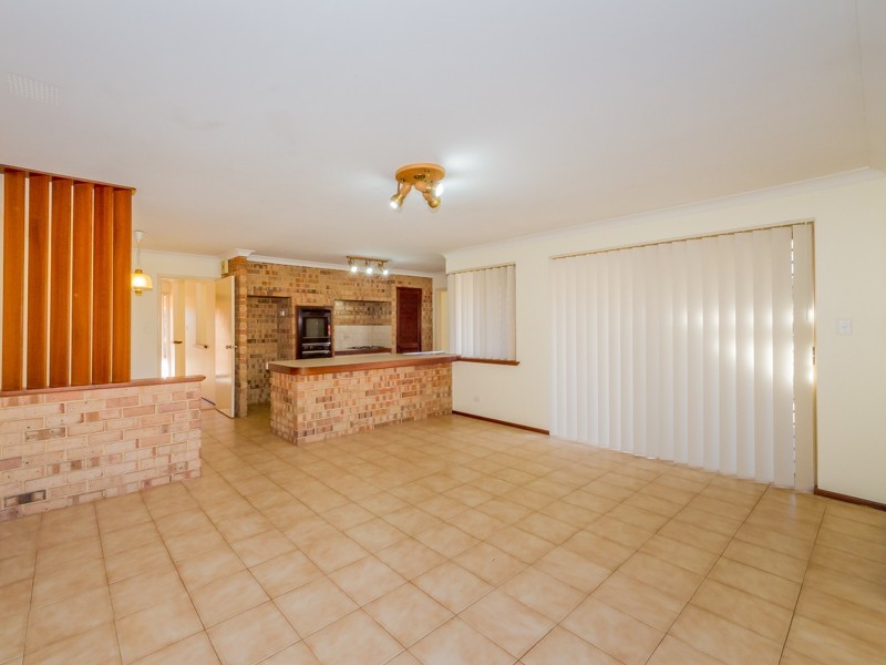 6 Maquire Way, Bull Creek WA 6149
