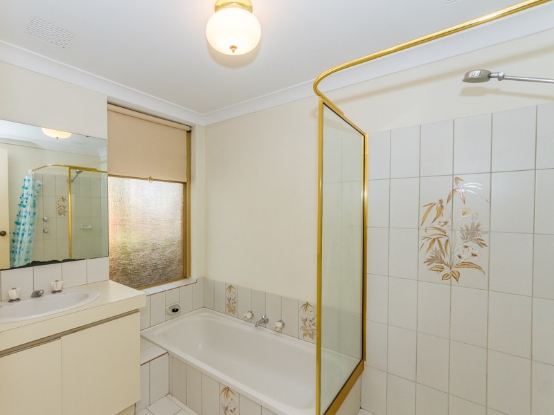 6 Maquire Way, Bull Creek WA 6149