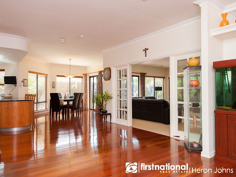 6 Spigl Way, Bateman WA 6150