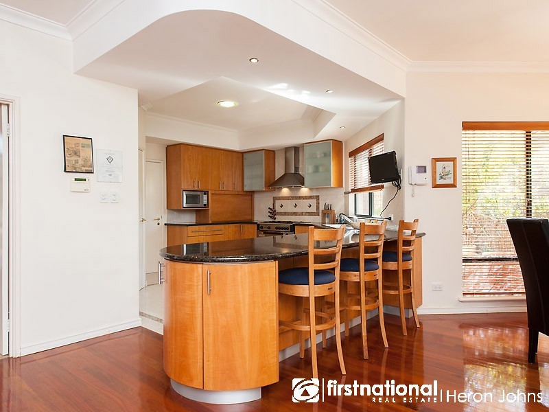 6 Spigl Way, Bateman WA 6150