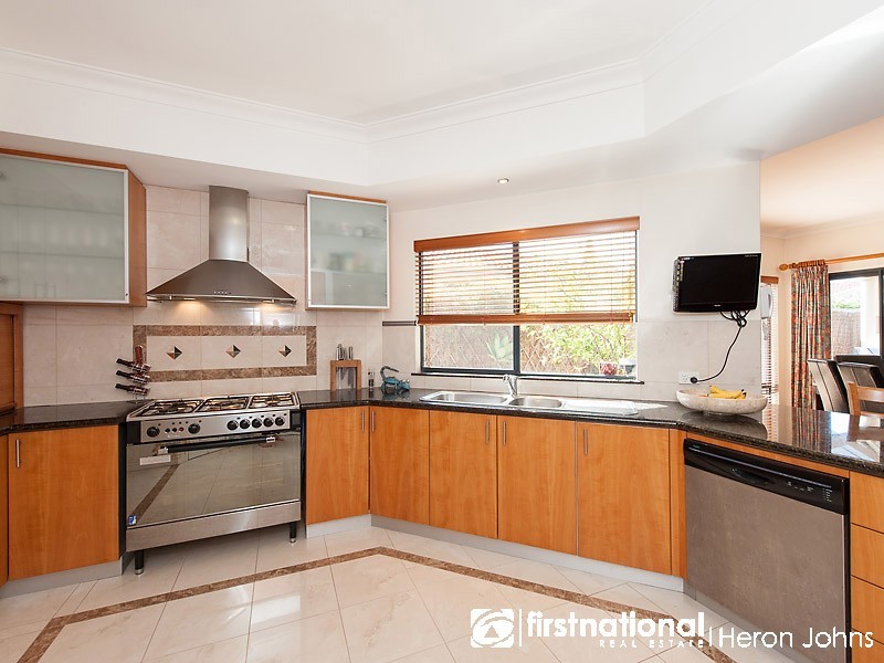6 Spigl Way, Bateman WA 6150