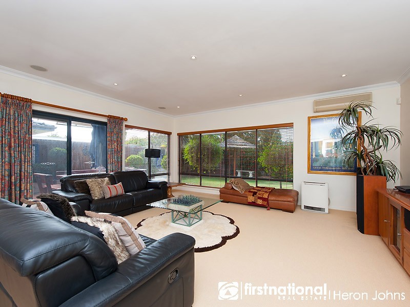 6 Spigl Way, Bateman WA 6150