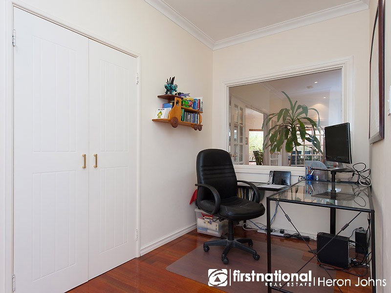 6 Spigl Way, Bateman WA 6150