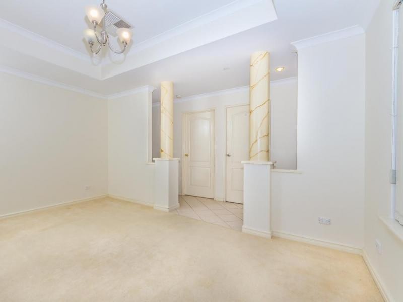 57 St Albans Road, Nollamara WA 6061