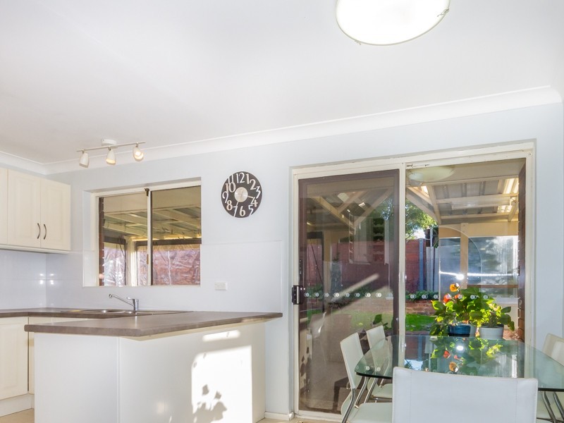 1A Hogarth Way, Bateman WA 6150