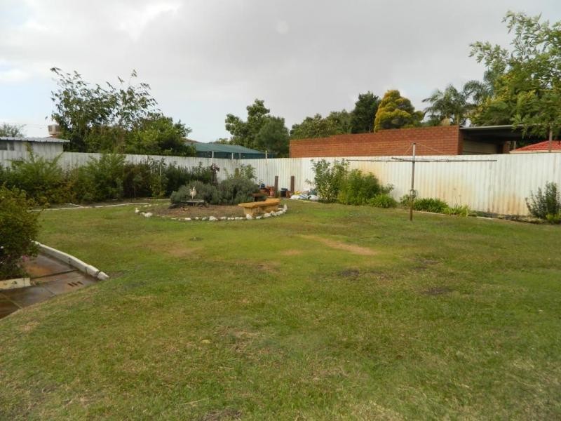 71 Endeavour Avenue, Bull Creek WA 6149