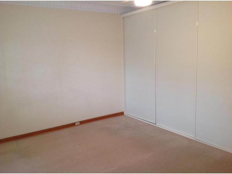 9 Cooke Street, Hilton WA 6163