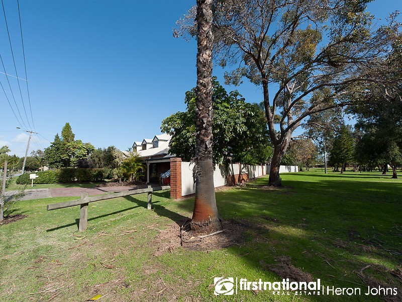 2 Beale Place, Willetton WA 6155