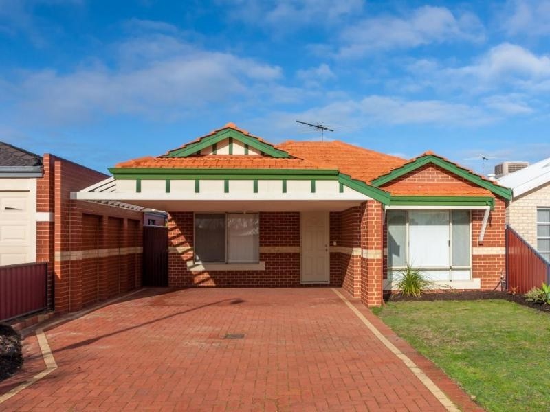 8A Sarah Close, Canning Vale WA 6155