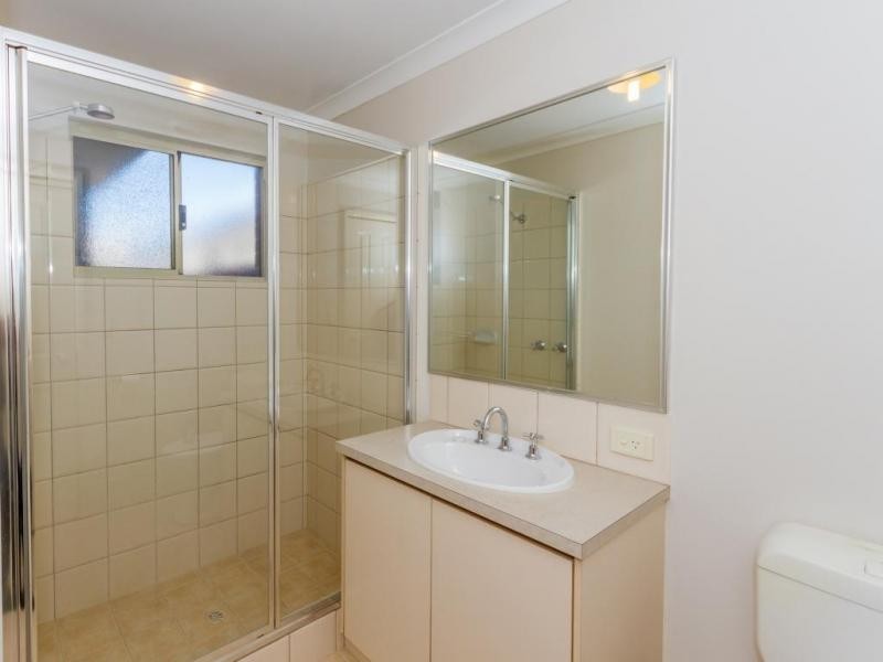 8A Sarah Close, Canning Vale WA 6155