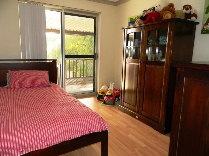 15 Hertford Close, Bull Creek WA 6149